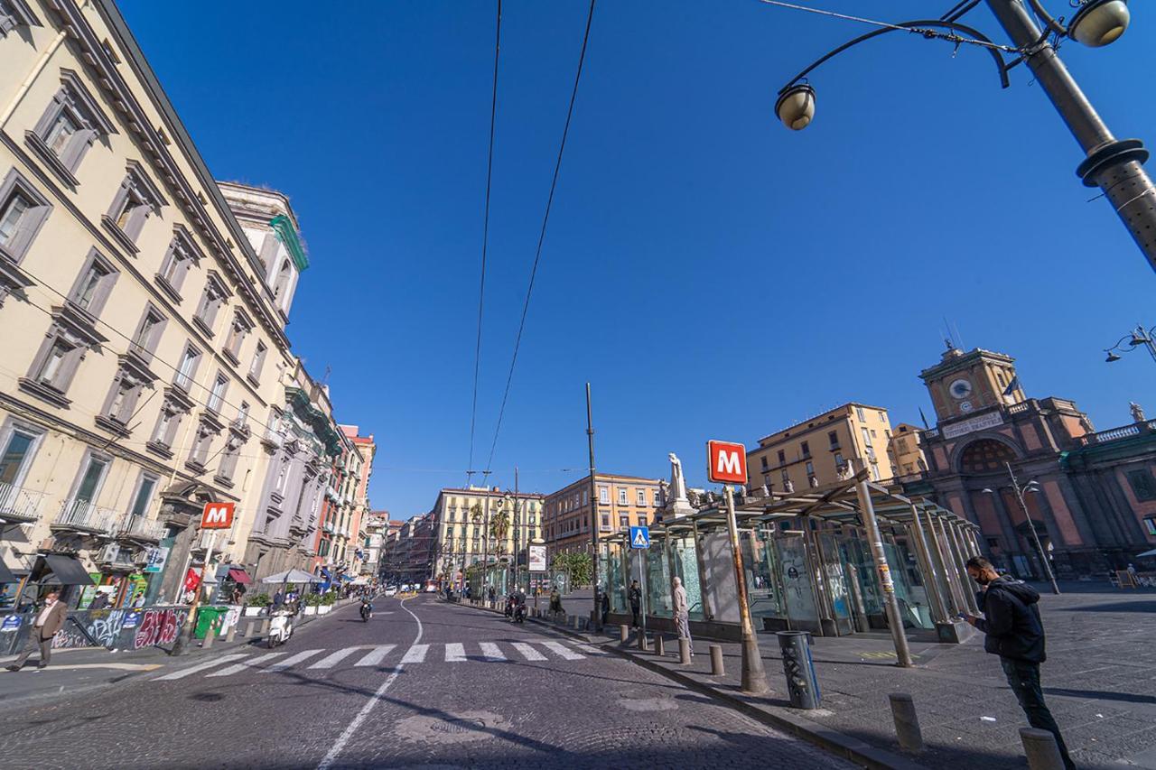 Отель Al Campanile H Napoli Centro, By Clapa Group Экстерьер фото
